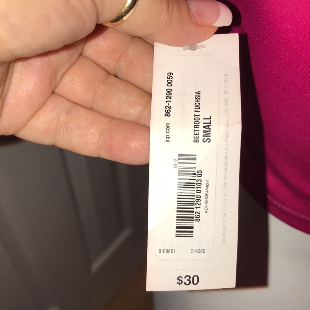 I ❤️ Ronson Crop Top - Size small - Picture 5 of 6